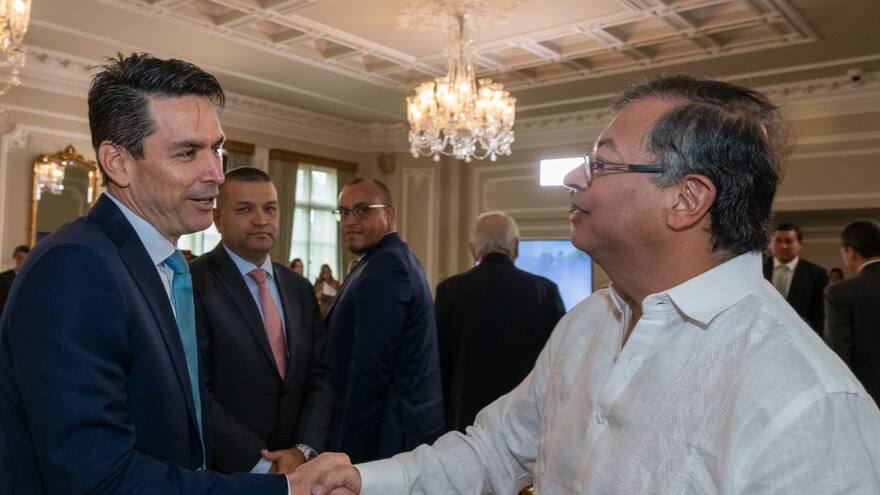 El presidente Petro recibió peticiones enviadas desde Montería