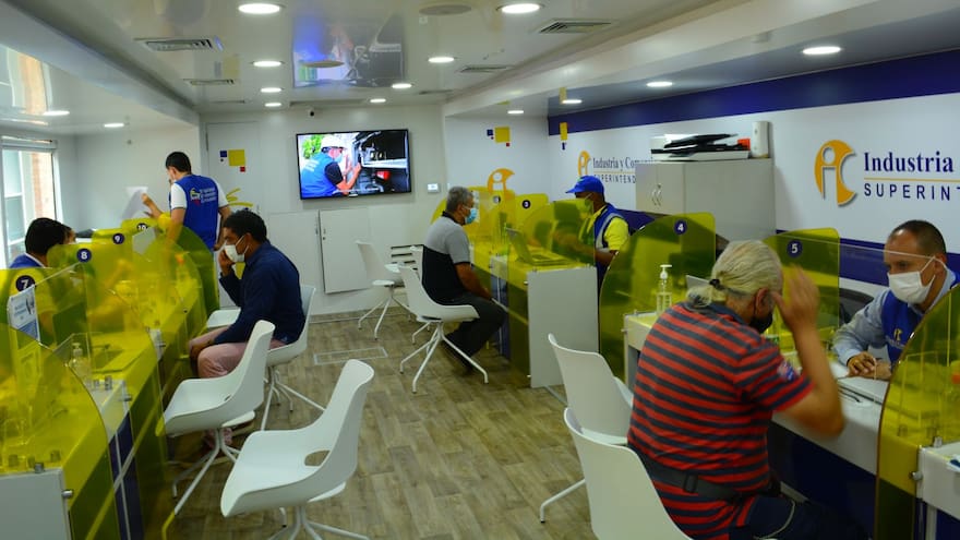 SIC brinda acompañamiento a personas de la tercera edad y con discapacidad