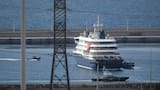 Comienza el desembarco de los primeros pasajeros del crucero MV Hondius