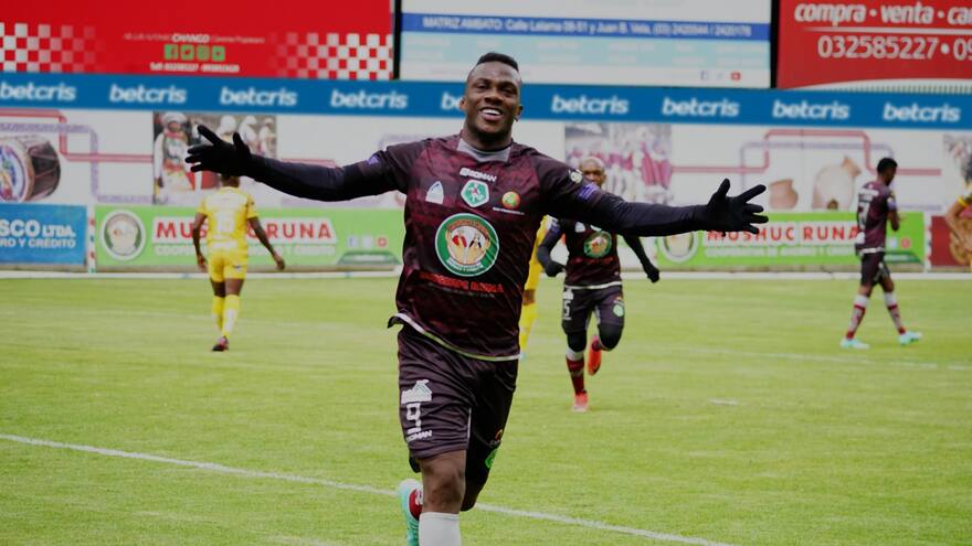 El colombiano Miguel Ángel Murillo se baña de goles con el Mushuc Runa