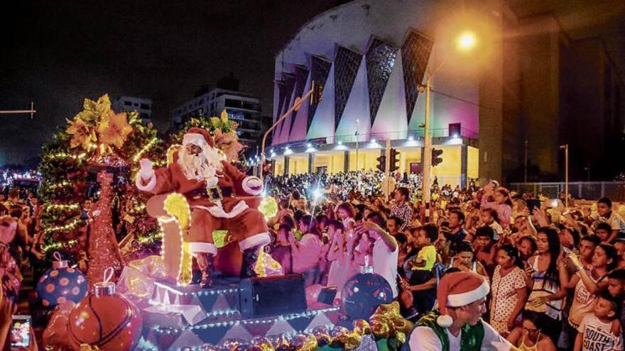 Gran Parada de la Luz enciende sus motores
