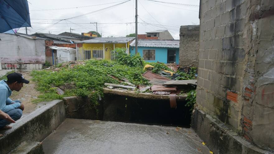 Habló el hombre que rescató a menor de un arroyo en Costa Hermosa, Soledad