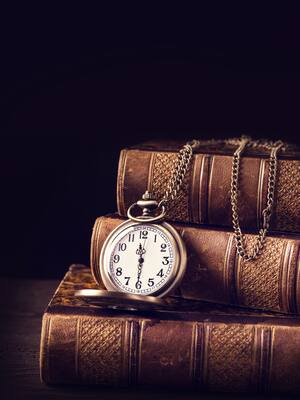 Libros-ladrillo, acrónimos | Columna de Enrique Dávila