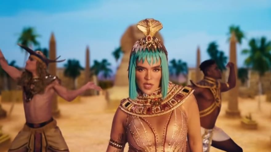 Así es la canción con la que acusan de plagio a Karol G