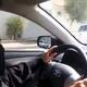El rey de Arabia Saudita autoriza a las mujeres a conducir