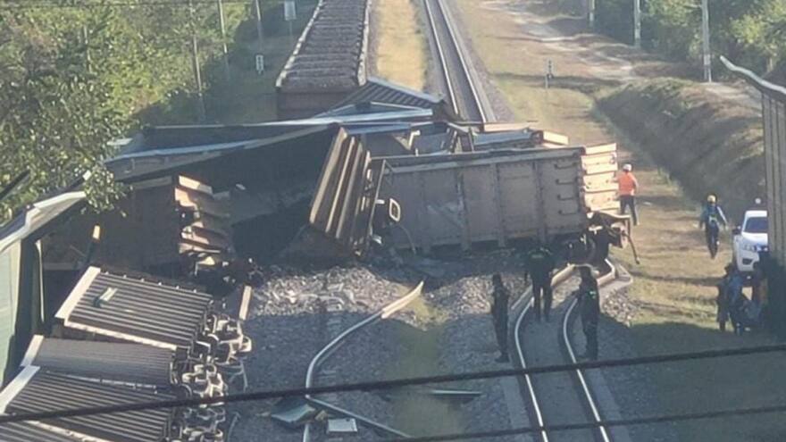 En Zona Bananera se descarriló el tren del carbón