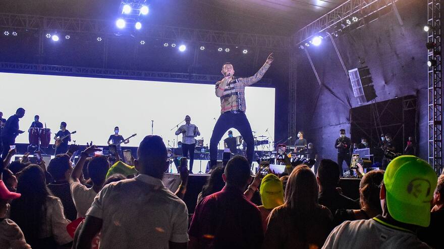 Empresarios piden permiso para realizar conciertos