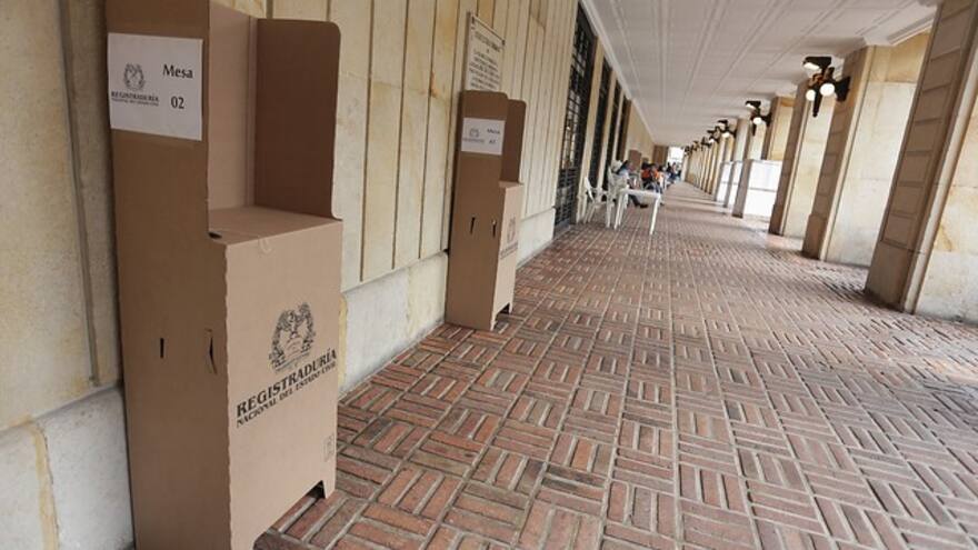 Finalizó jornada de votación de la consulta liberal