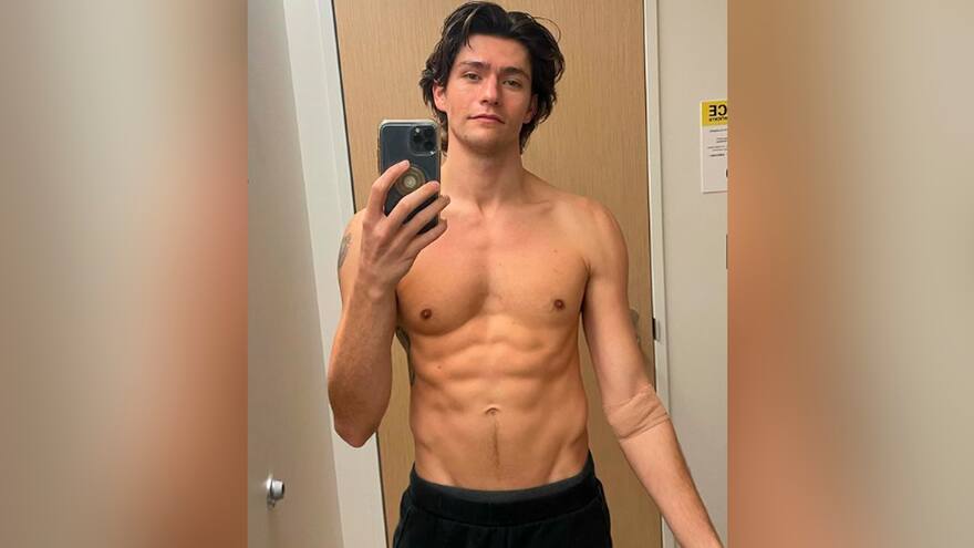 Barton Cowperthwaite, actor de la serie Tiny Pretty Things de Netflix, fue diagnosticado con cáncer cerebral