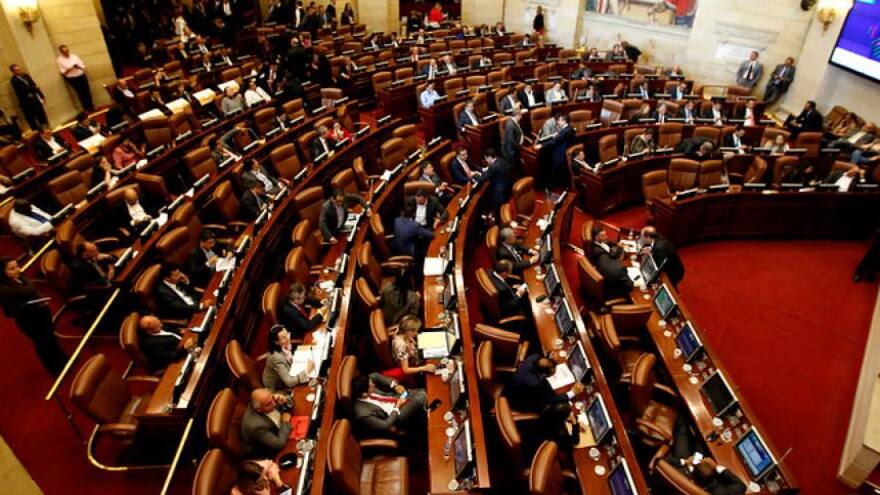 La discusión en torno a la reducción del receso de congresistas