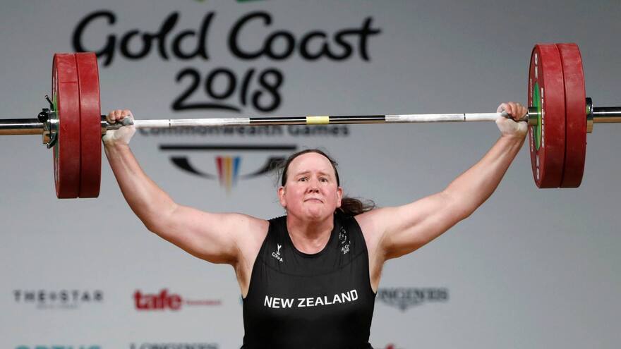 Laurel Hubbard, la primera persona transgénero en unos Juegos Olímpicos