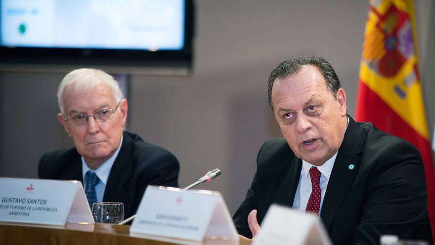 'Me retiro del Cervantes pero no de la defensa del español': García de la Concha