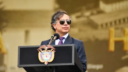 Petro pide liberar a “esclavos” colombianos reclutados como mercenarios de guerra en Ucrania