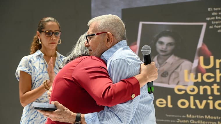 Lanzamiento del libro de Martín Mestre ‘Una lucha contra el olvido’.