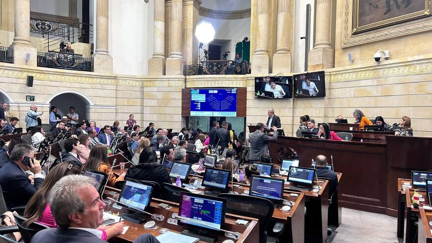 Plenaria de Senado aprueba el Presupuesto 2024 por $502,6 billones