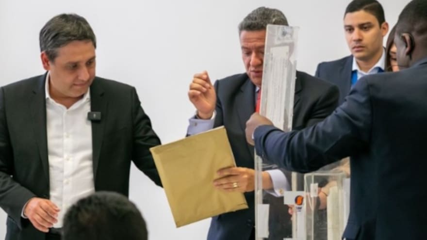 Operadores en subasta 5G piden a Gobierno revisar el proceso