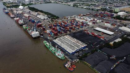 Exportaciones de Colombia vuelven a caer; disminución fue del 0,2 % en octubre