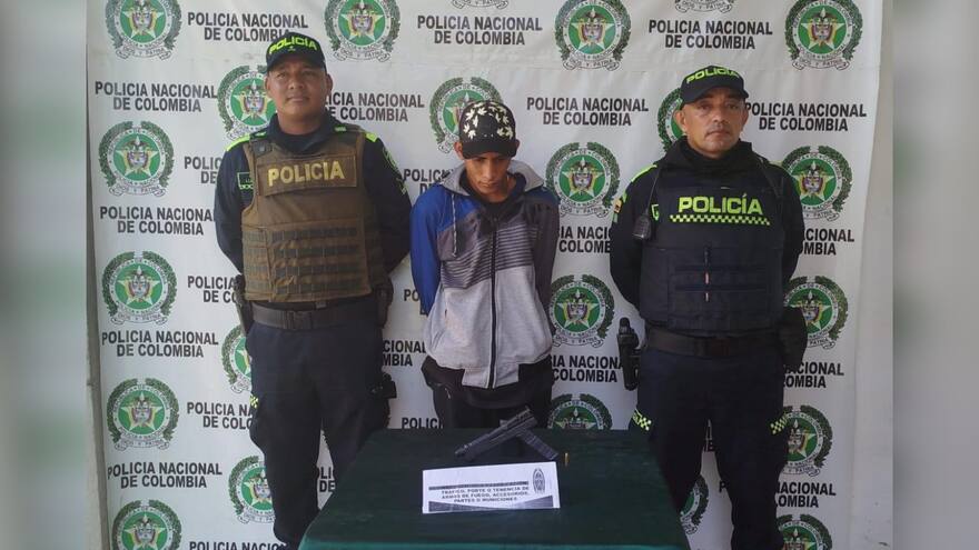 La Policía de Magangué capturó a un hombre que portaba un arma hechiza