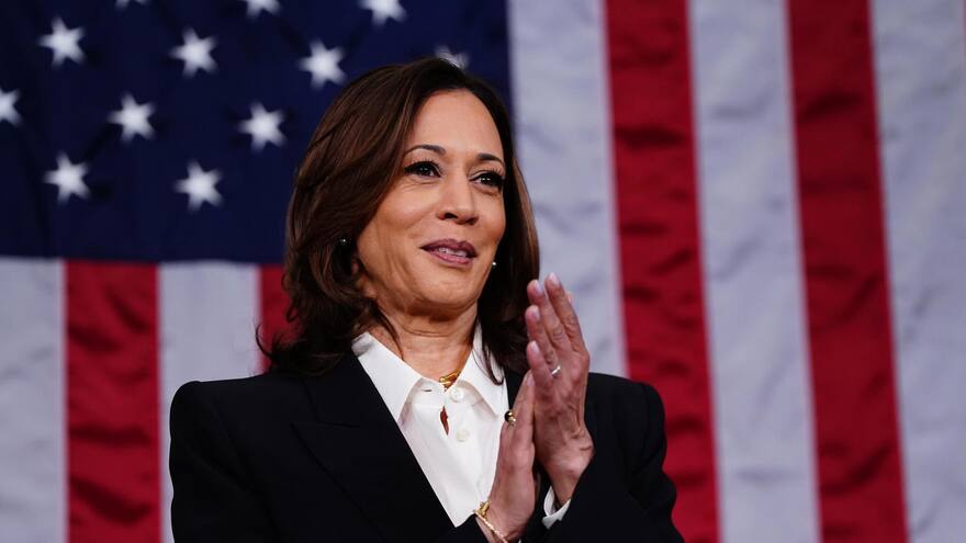 'Nadie debería ir a la cárcel por fumar marihuana': Kamala Harris