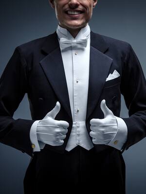 Vista gorda, cosismo, esmoquin | Columna de Enrique Dávila