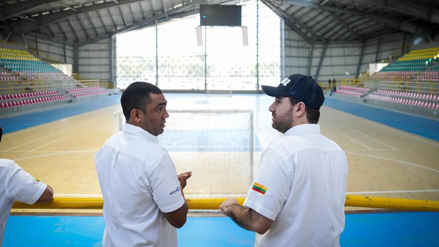 Anuncian 'significativa inversión' en centro deportivo de Bolívar