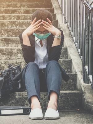 El rezago de la mujer | columna de Cecilia López Montaño