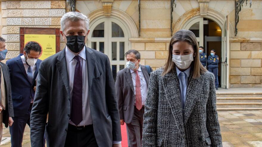 Alto comisionado de las Naciones Unidas para los Refugiados inició visita oficial en Colombia