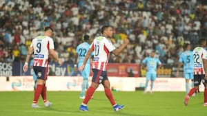 Jaguares 0, Junior 2: impuso su jerarquía