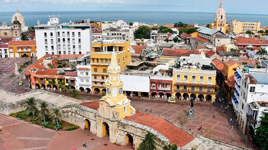 Cartagena: Mujer fue lanzada desde un carro en Zaragocilla; investigan si estaba bajo efecto de alcohol o drogas