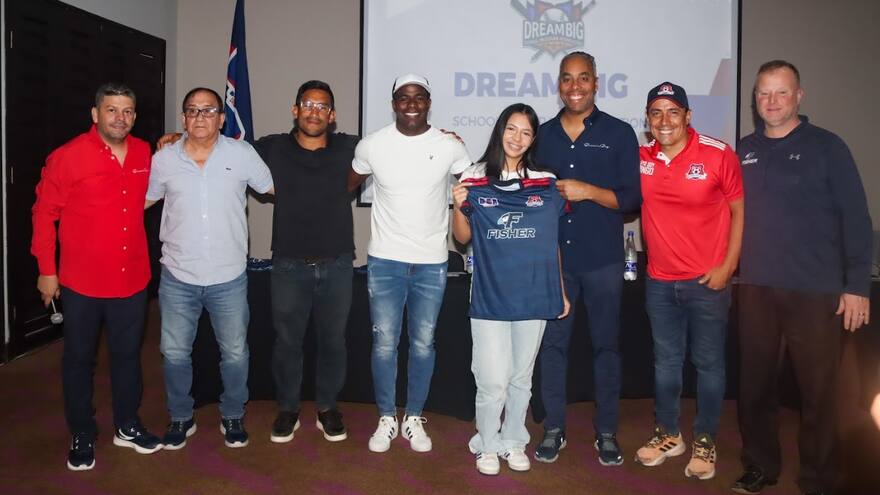 Ringo Amaya FC y Dream Big abren puertas a la educación universitaria con becas en EE.UU.