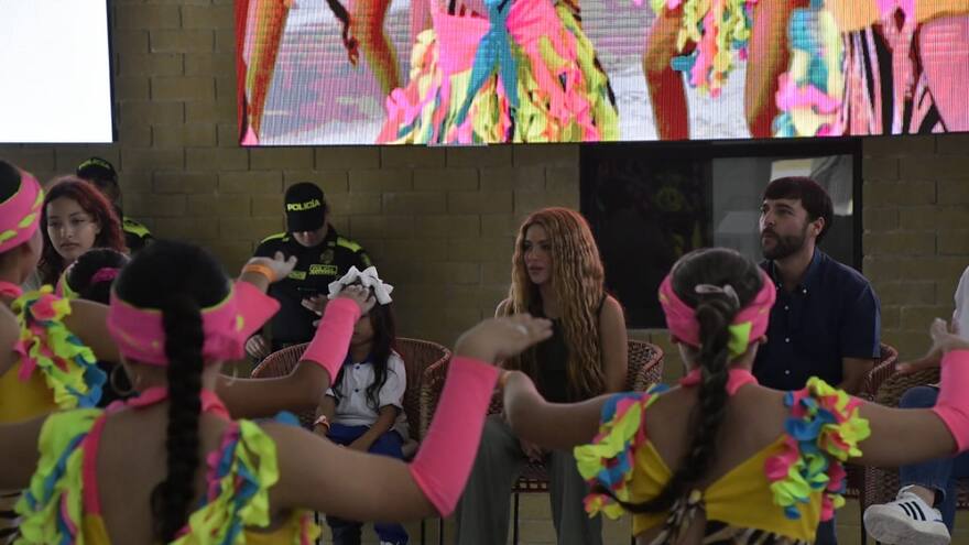 Con muestra carnavalera para Shakira inicia entrega de colegio Nuevo Bosque