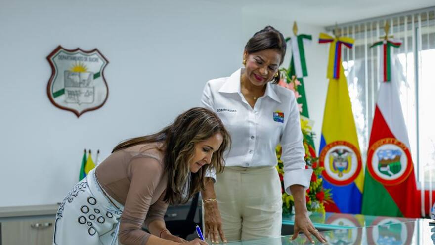 Sucre: Rosario Betín Montes, primera mujer que se posesiona como notaria en Sincelejo