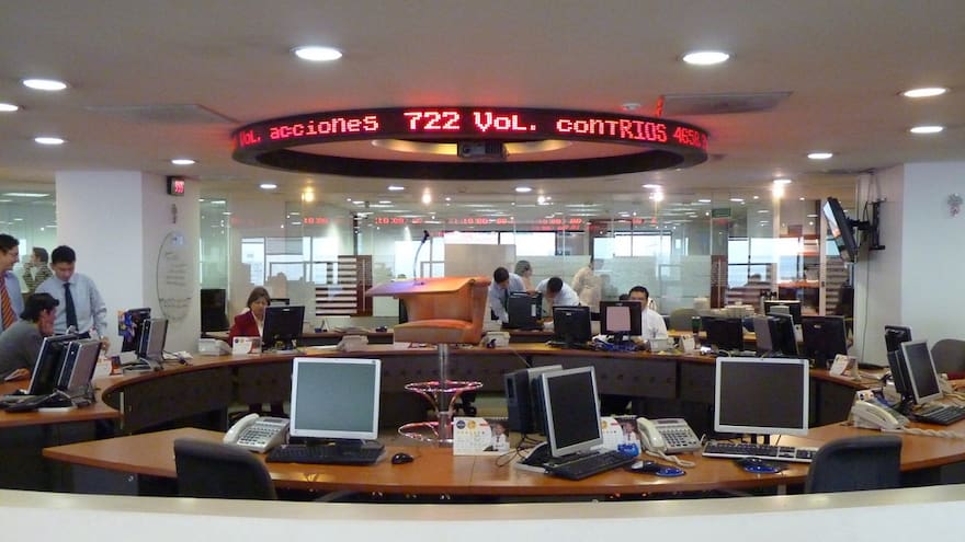 La BVC suspende negociaciones por falla en sistema