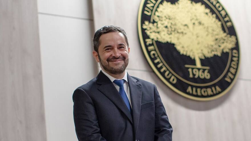 Rafael González recibe el Premio Walter Kohn por su innovadora contribución en la física de materiales