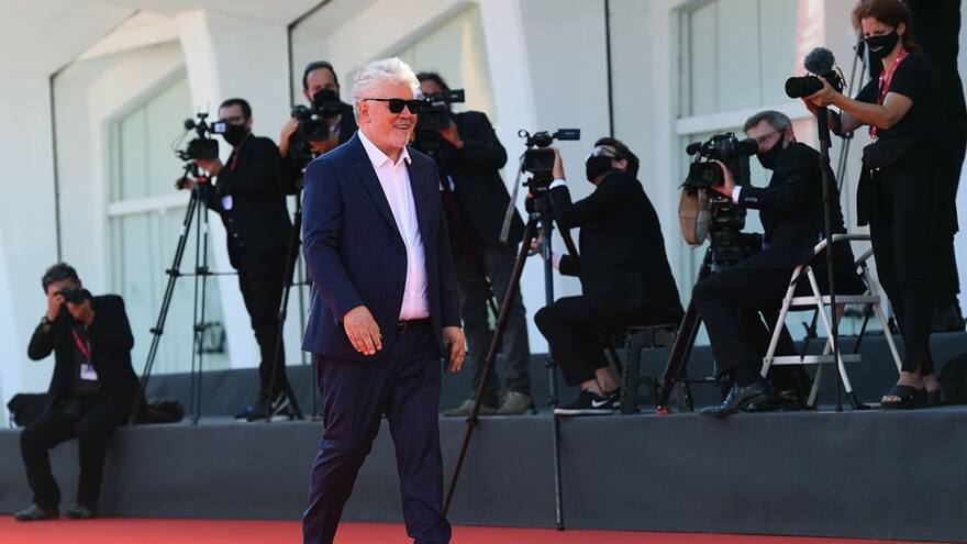 Pedro Almodóvar competirá en Venecia con ‘The room next door’