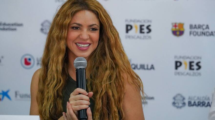 Shakira recibe el Golden Music Awards otorgado por Los 40