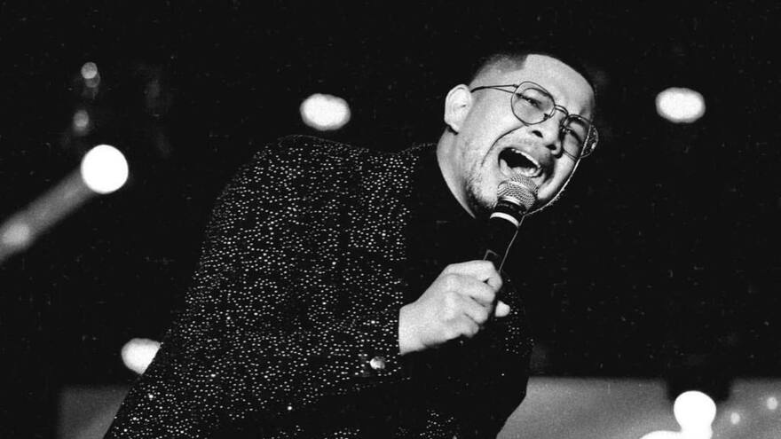 Cantante de música cristiana muere mientras daba un concierto en Brasil