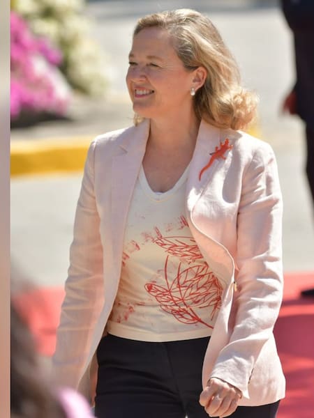 Destinan 200 millones de dólares para creación de una central de energía solar en Colombia