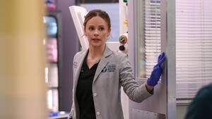 Sarah Ramos explica el salto emocional de Lenox en la temporada 11 de Chicago Med