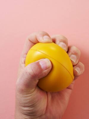 Todo por una bolita | Columna de Weildler Guerra C.