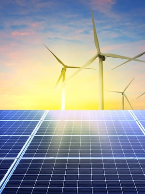 Por qué tanto solar y eólica