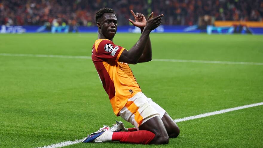 Dávinson Sánchez se destacó con gol en triunfo del Galatasaray sobre Juventus en Champions