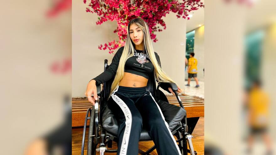 Influencer Thammy Caroline casi pierde los pies por reto en TikTok