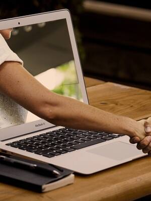 La importancia del capital social en un mundo híbrido | Columna de Ismael Cala