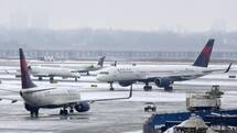 Cancelan miles de vuelos por tormenta en noreste de Estados Unidos