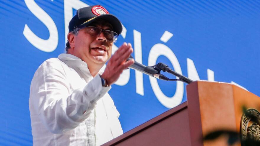 La extrema derecha ganó en Europa y el siglo de las luces se apaga: Petro