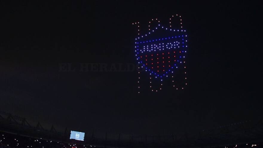 100 años de Junior: el show de drones que puso a volar al juniorismo