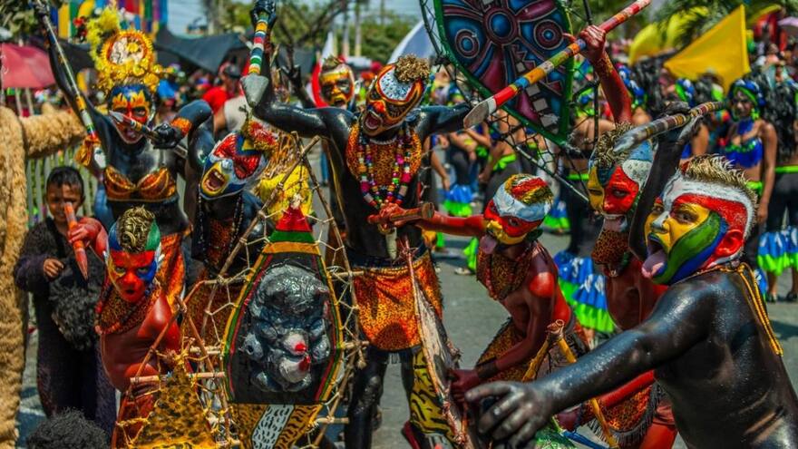 ¡A festejar los 45 años de la Conquista del Sur por toda la carrera 8!