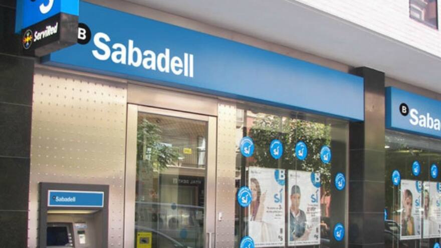 Gilinski vendió en dos horas acciones del banco Sabadell