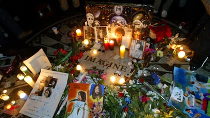 Día de las Velitas y John Lennon